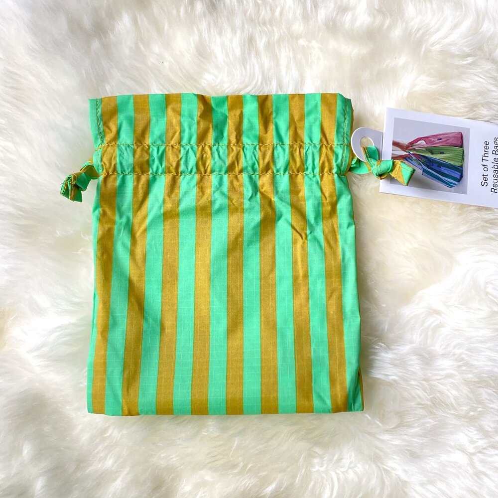 NWT Baggu Drawstring Pouch - Lawn Stripe (Afternoon Stripes)